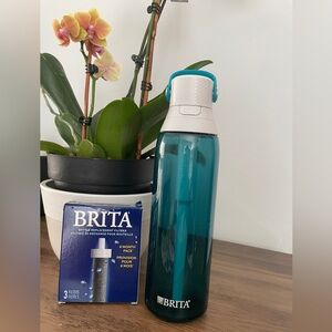 Brita Teal Water Bottle with Filter